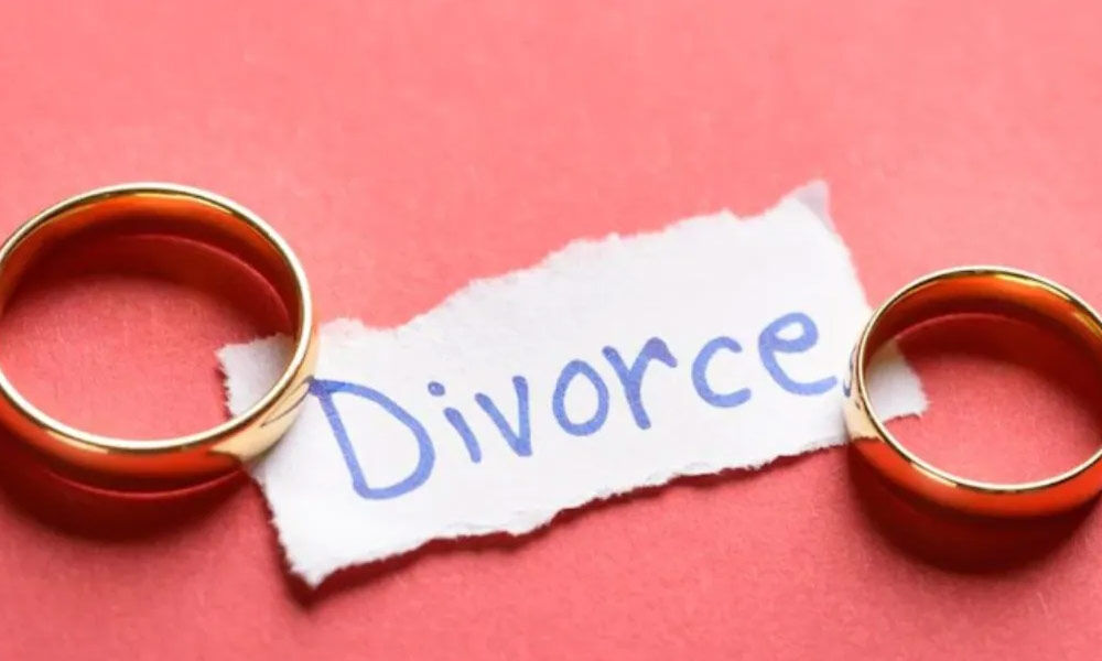 Divorce Lawyer Assist with Alimony and Spousal Support